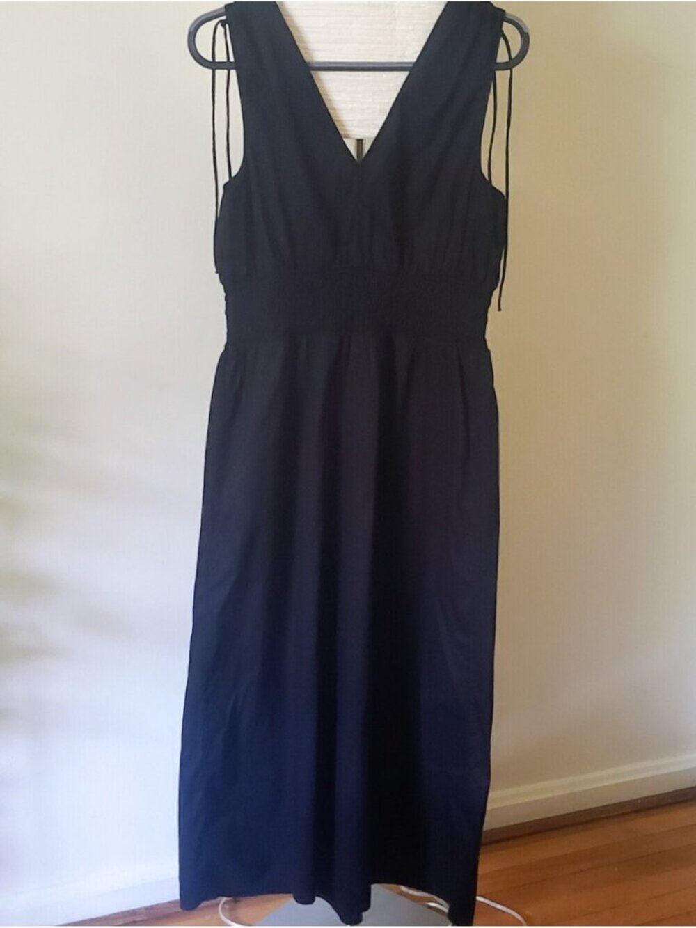 Old Navy Black Cotton Smocked Midi Dress Large L Tie Shoulder Casual Summer Sun - Picture 4 of 10